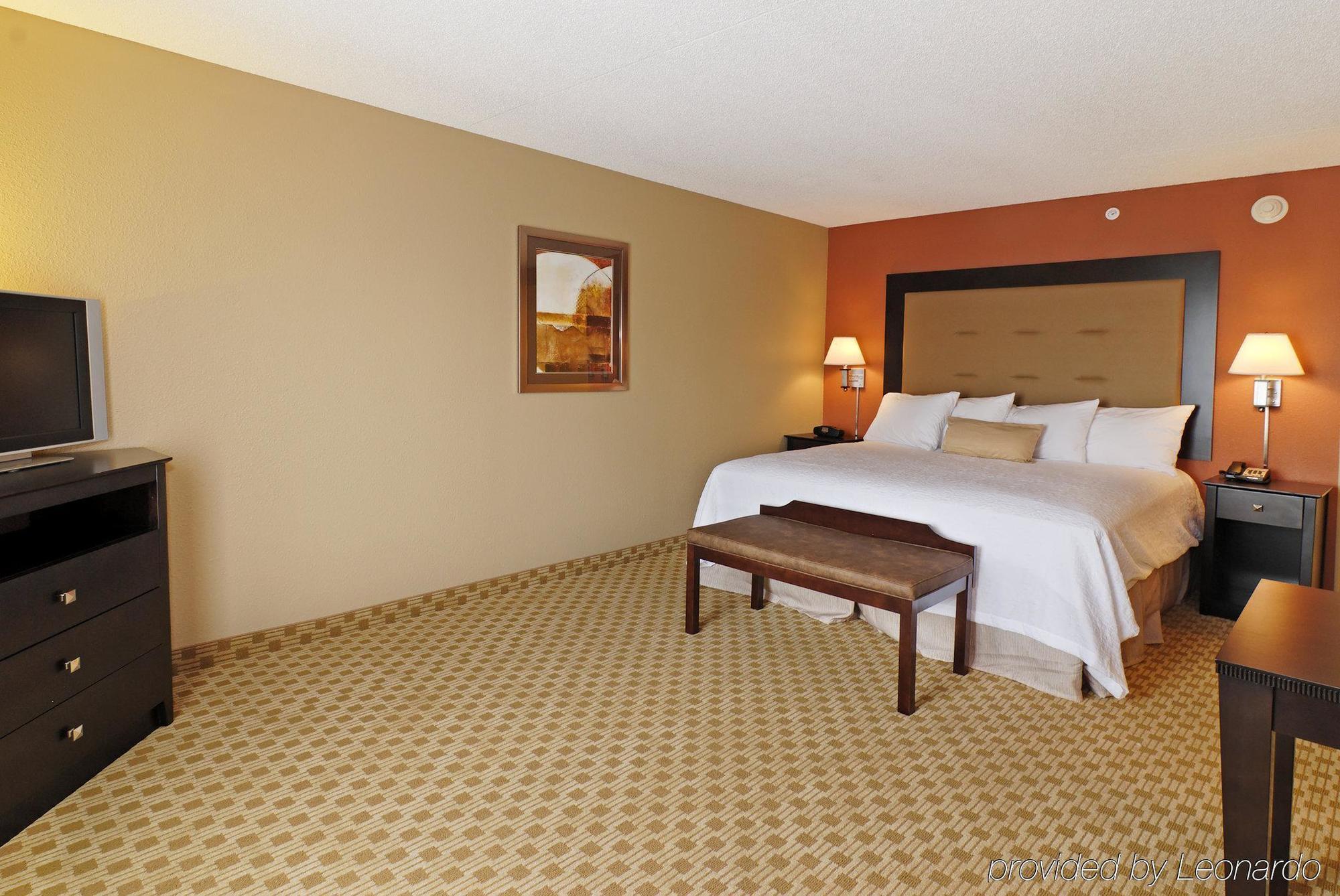 Hampton Inn & Suites Herndon-Reston Kamer foto